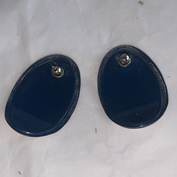 Vintage Style Oval Marbled Swirl Stud Earrings Navy Blue Red Cream Abstract Art - Picture 2 of 2